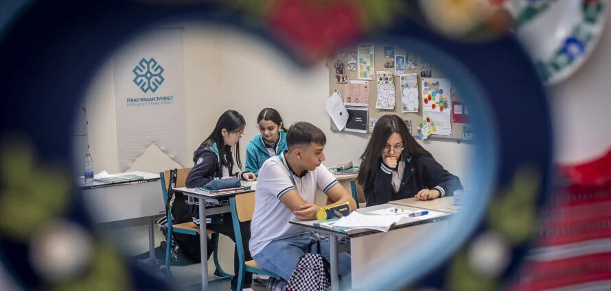 Hogyan alakítanak ki az iskolák befogadó közösséget?